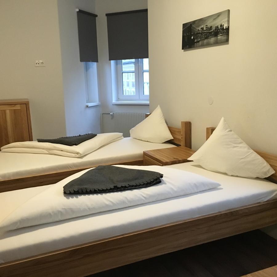 Hotel Sinos Klagenfurt am Woerthersee Kültér fotó